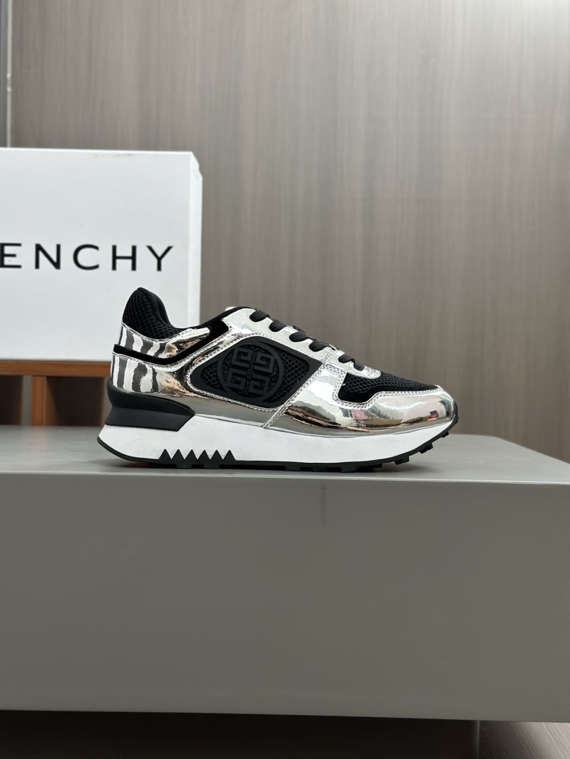 Givenchy Sneakers